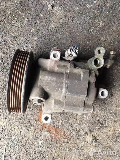 Компрессор кондиционера 92600-8N200