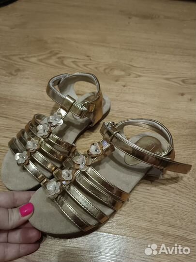 Сандалии для девочки Nelli blu, р. 32