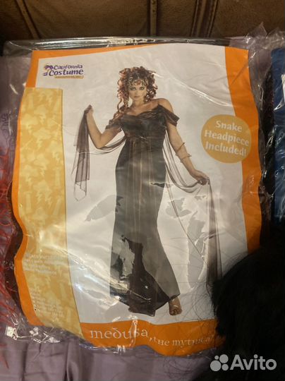 Карнавальный костюм взрослый и аксессуары