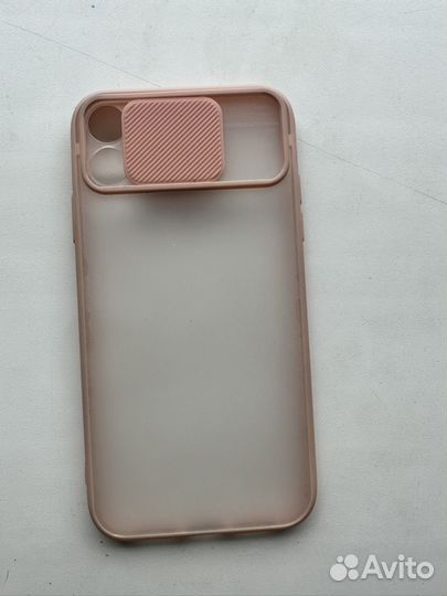 Чехлы на телефон