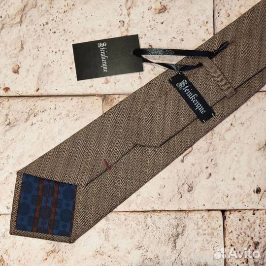 Новый галстук из итальянской шерсти и шелка ар.014