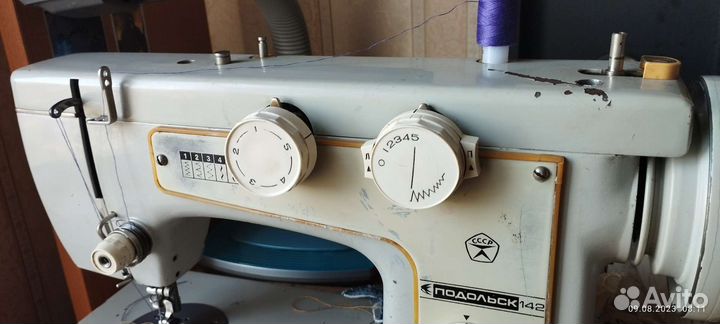 Швейная машина Подольск 142