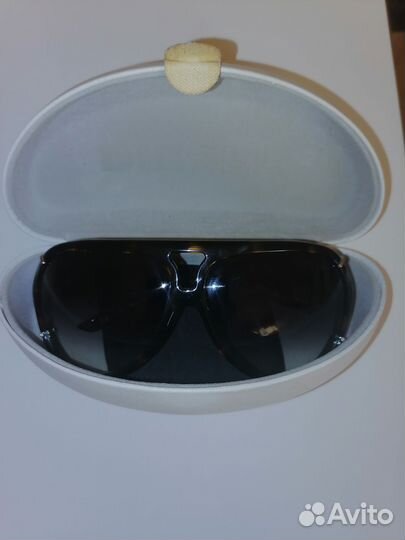 Солнцезащитные очки женские брендовые