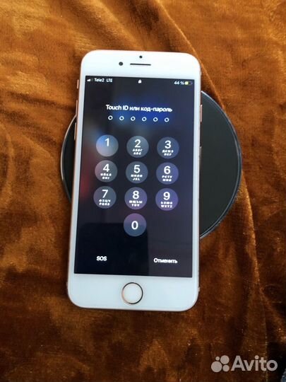 iPhone 8, 64 ГБ
