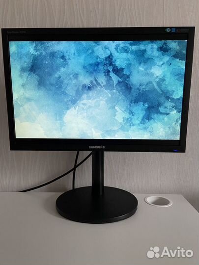 Монитор Samsung 22