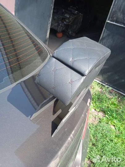 Подлокотник на ваз 14-15