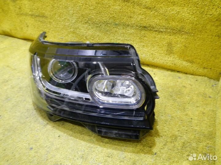 Фара правая Land Rover Range Rover