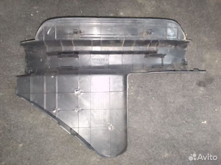 Накладка порога задняя правая Toyota Corolla E150