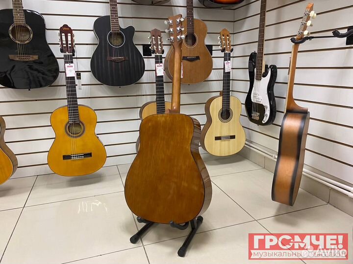 Гитара Yamaha F310 SunBurst