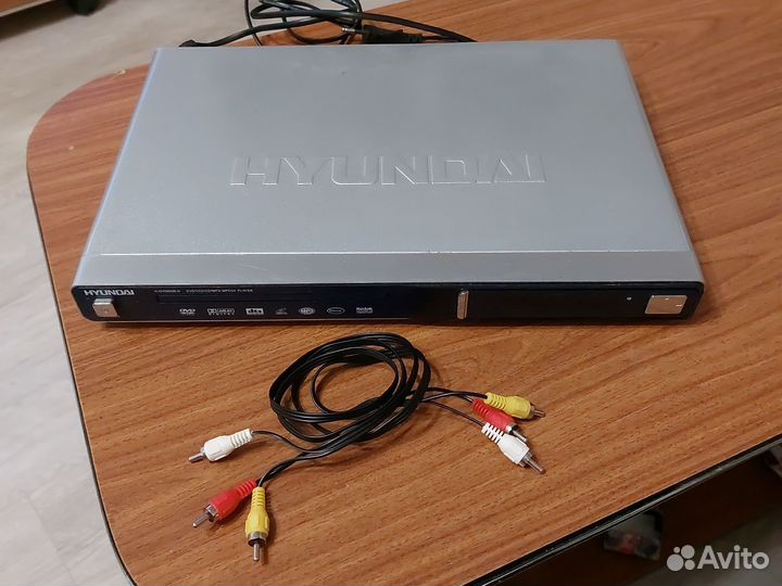 DVD плеер Hyundai