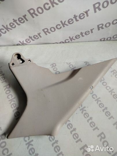 Обшивка стойки задняя левая Renault Logan 2 2014