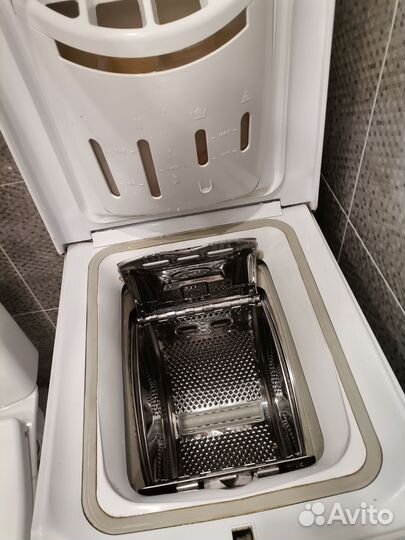 Стиральная машина Hotpoint-Ariston artf 1047