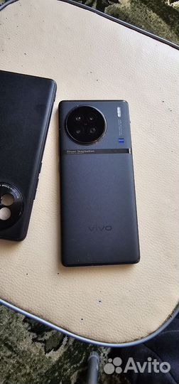 vivo X90, 12/256 ГБ