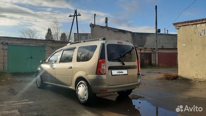 LADA Largus 1.6 МТ, 2013, 97 000 км