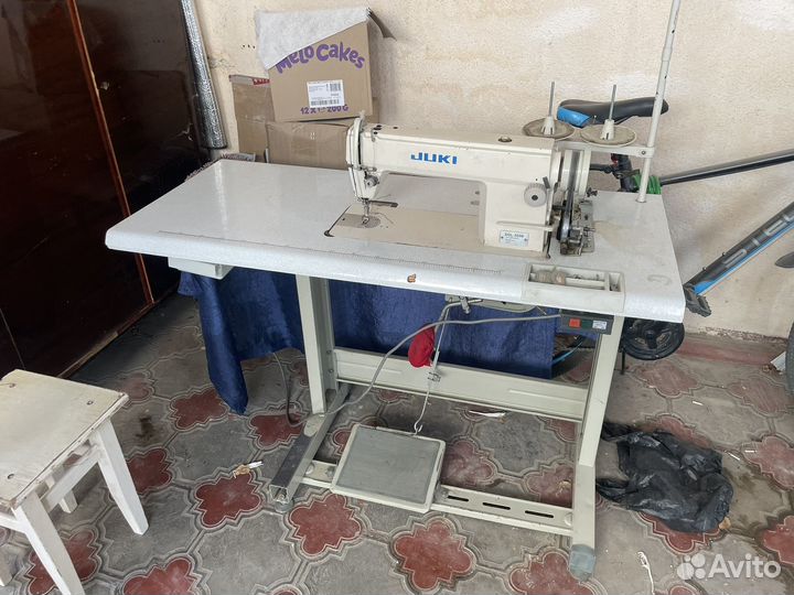 Промышленная швейная машинка Juki DDL-5550