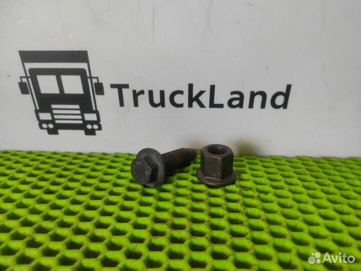 Болт М14х40-10,9 Volvo Fh 4