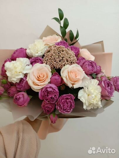 Живые цветы букеты с доставкой