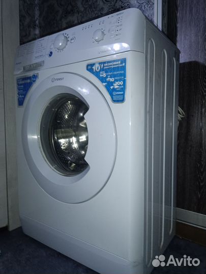 Стиральная машина indesit на запчасти