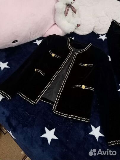 Женский брючный костюм (новый)