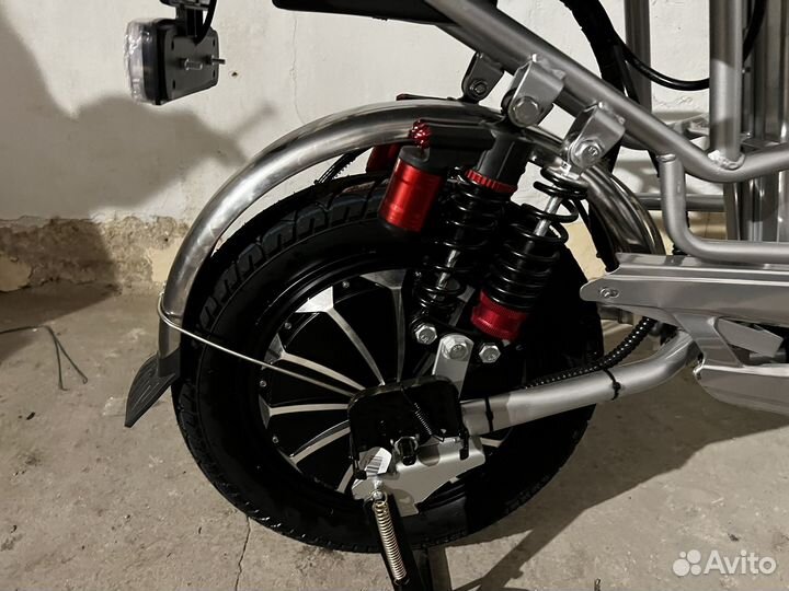 Sky Bike monster max 2