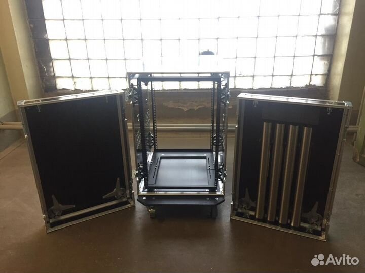 Рэковый кейс 16U c антишоковой рамой и столешницам