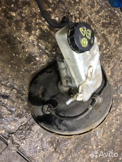 Вакуумный усилитель тормозов Ford Focus 2