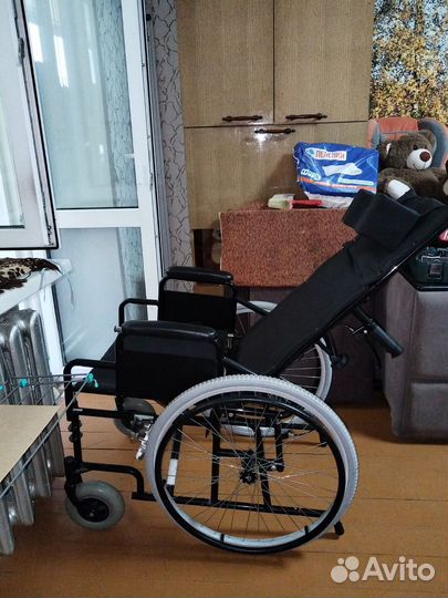 Инвалидная коляска новая
