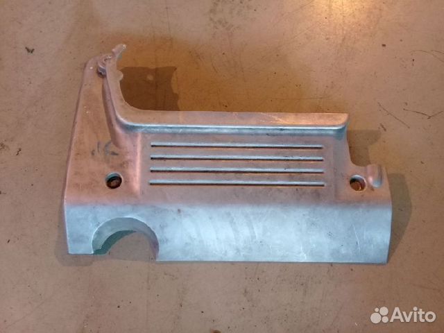 Декоративная крышка двс 1404138U00 Nissan Cefiro A