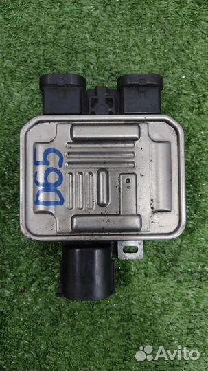 Блок управления вентилятором охлаждения Ford S-Ma