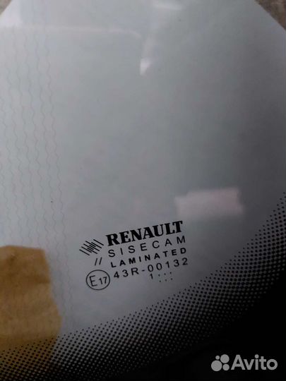 Лобовое стекло с обогревом Renault Sandero Stepway