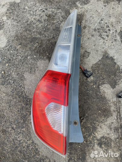 Фонарь задний Datsun Mi-Do