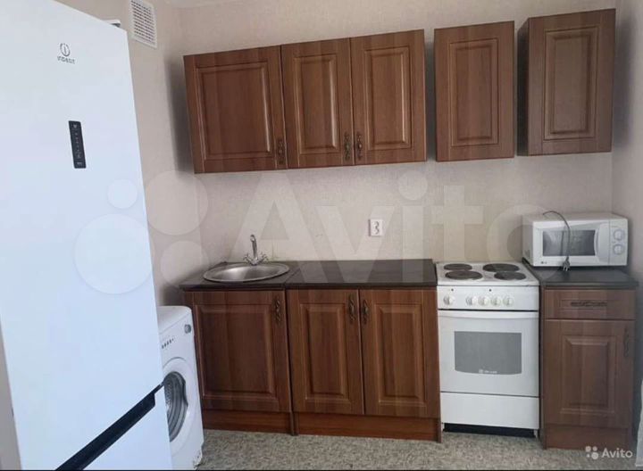 2-к. квартира, 57 м², 7/18 эт.