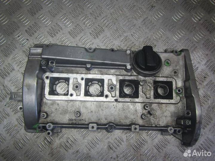 Клапанная крышка Volkswagen Passat B5 1998