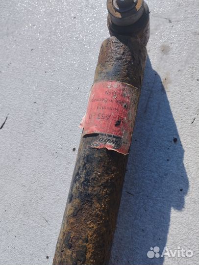 Задний амортизатор vоlvo 760 вольво 760, 740, 940