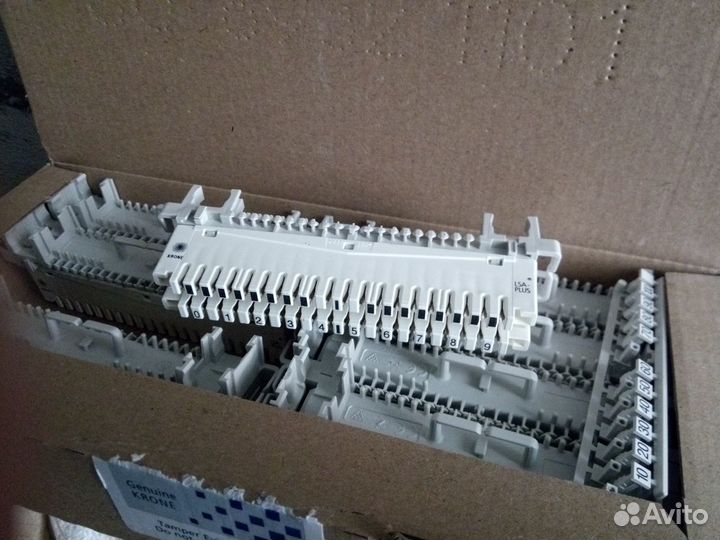 Плинт кабельный krone