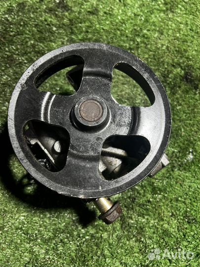 Насос гур Mazda 6 2.0