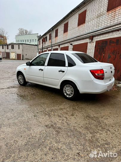 LADA Granta 1.6 МТ, 2015, 45 383 км