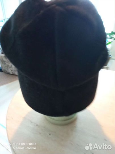 Шапка женская вязаная