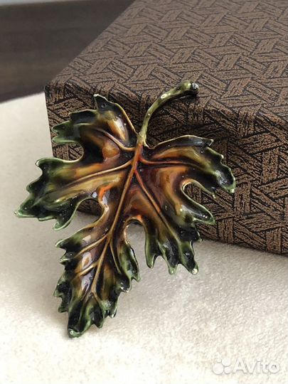 Винтажная брошь HAR американская бижутерия Винтаж