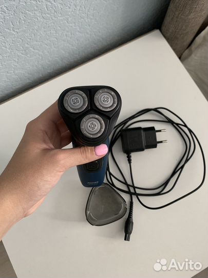 Электробритва Philips SensoTouch S1131/41