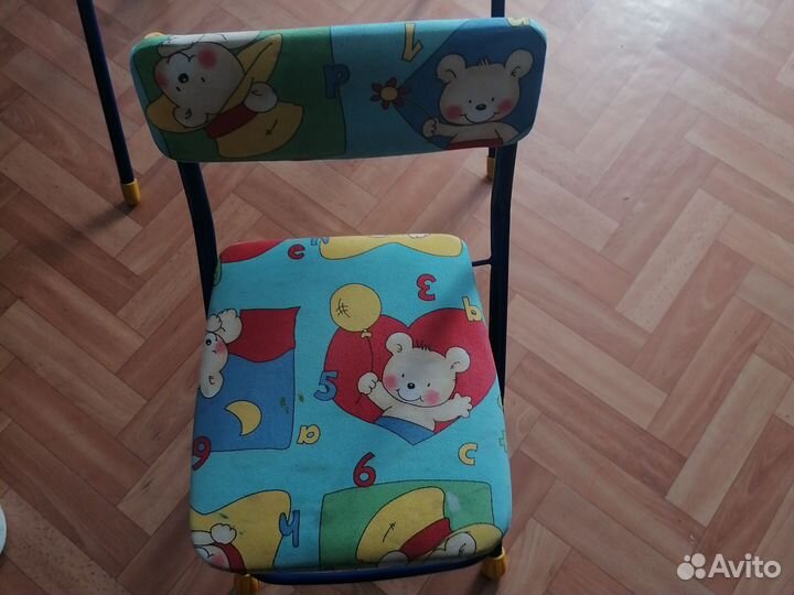 Детский стол и стул