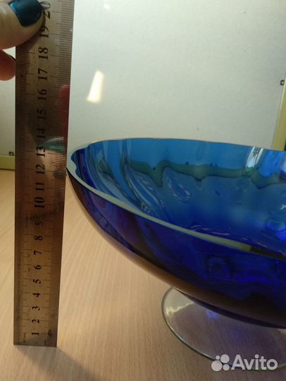 Ваза для фруктов цветное стекло