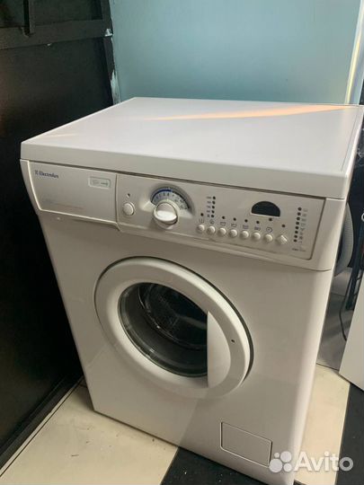 Стиральная машинка electrolux ews 1046