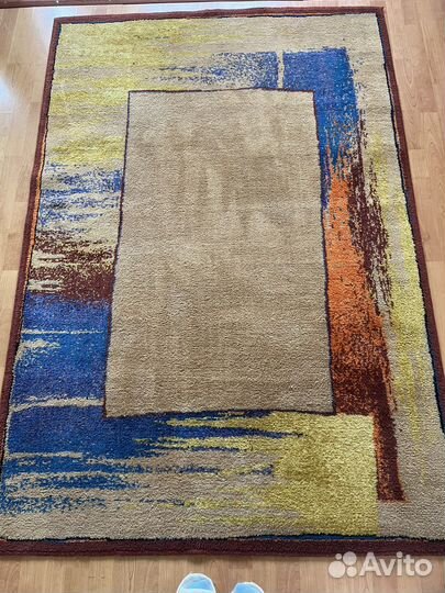 Ковер шерстяной 1,37 м на 2 м