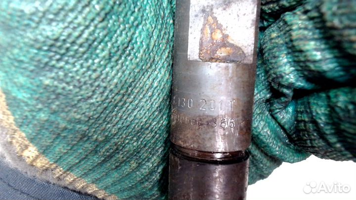 Форсунка топливная Volkswagen Passat 5, 1998