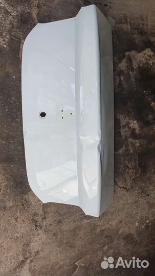 Крышка багажника renault logan 2