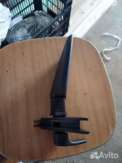 Продается оригинальное зеркало заднего вида