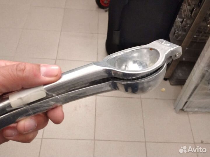 Сквизер для лимона