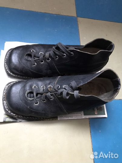 Лыжные ботинки Скороход СССР и крепления