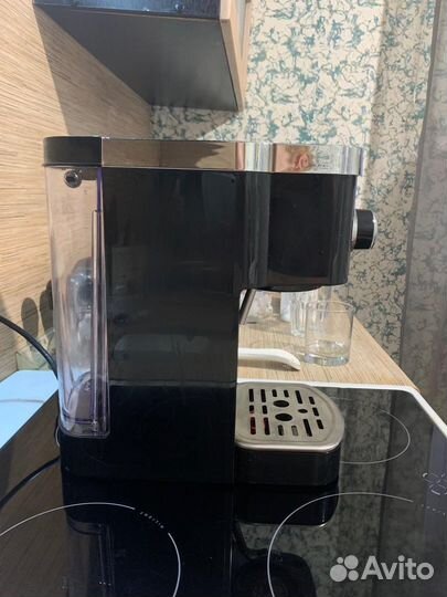 Кофеварка рожковая brayer br1100 черная